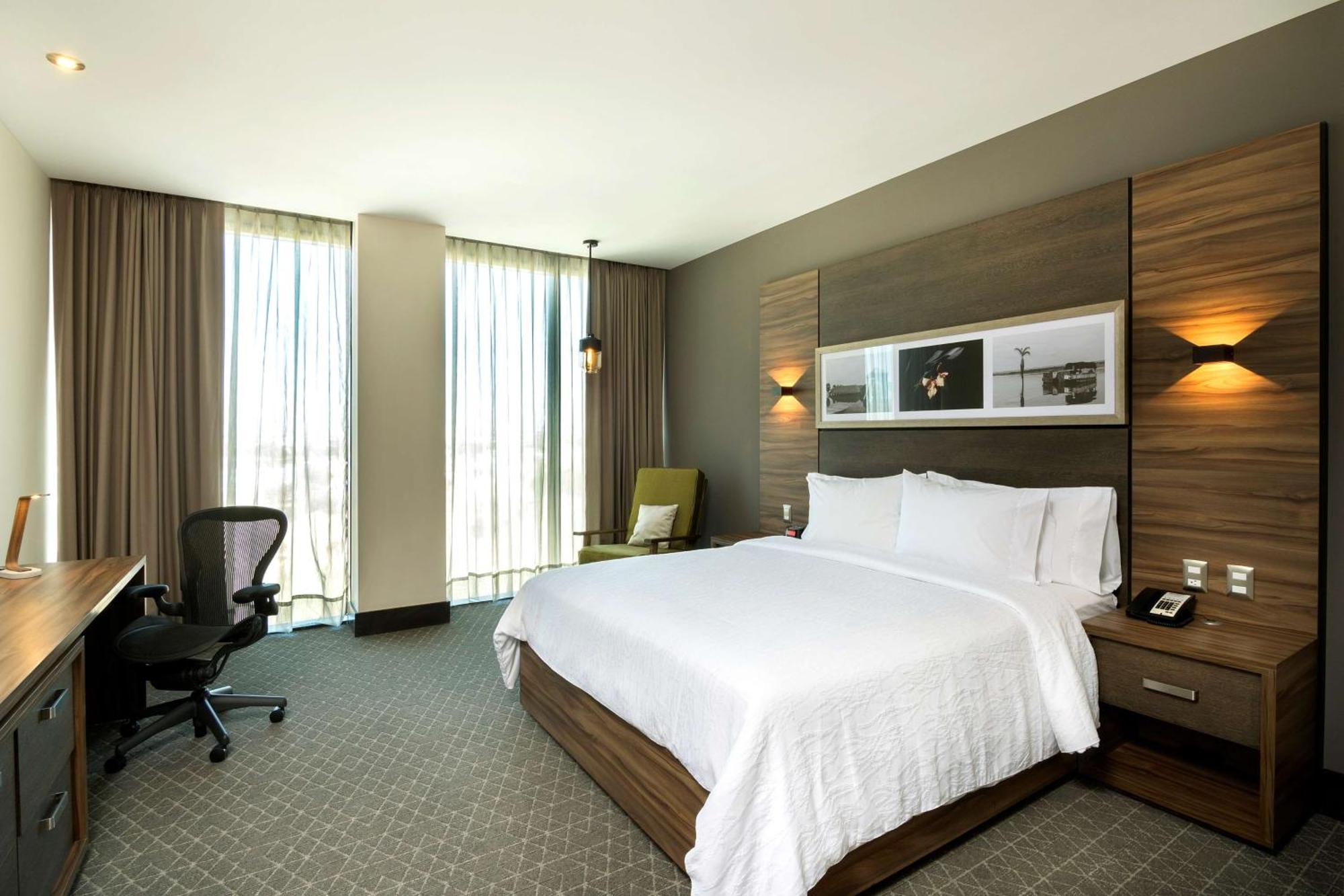 Hilton Garden Inn Aguascalientes Exterior photo